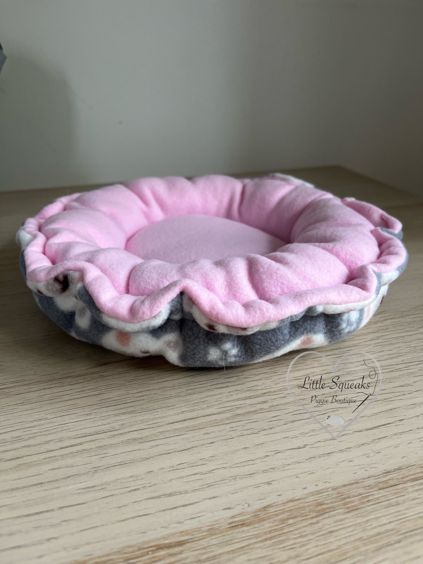 Squishy Donut Bed for Guinea Pigs - Teddy Bear