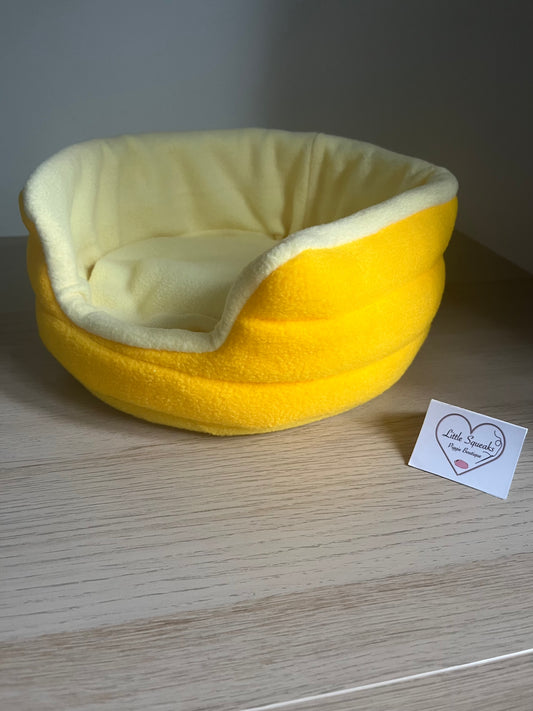 Busy Bumblebee Cuddle Cup - Guinea Pig Bed/Hide