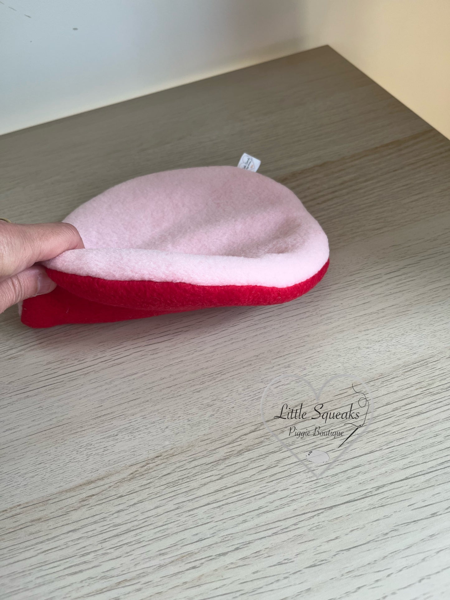 Circle Pee Pad - for Guinea Pig Cuddle Cup/Cosy Pod (Strawberry Kisses Collection)