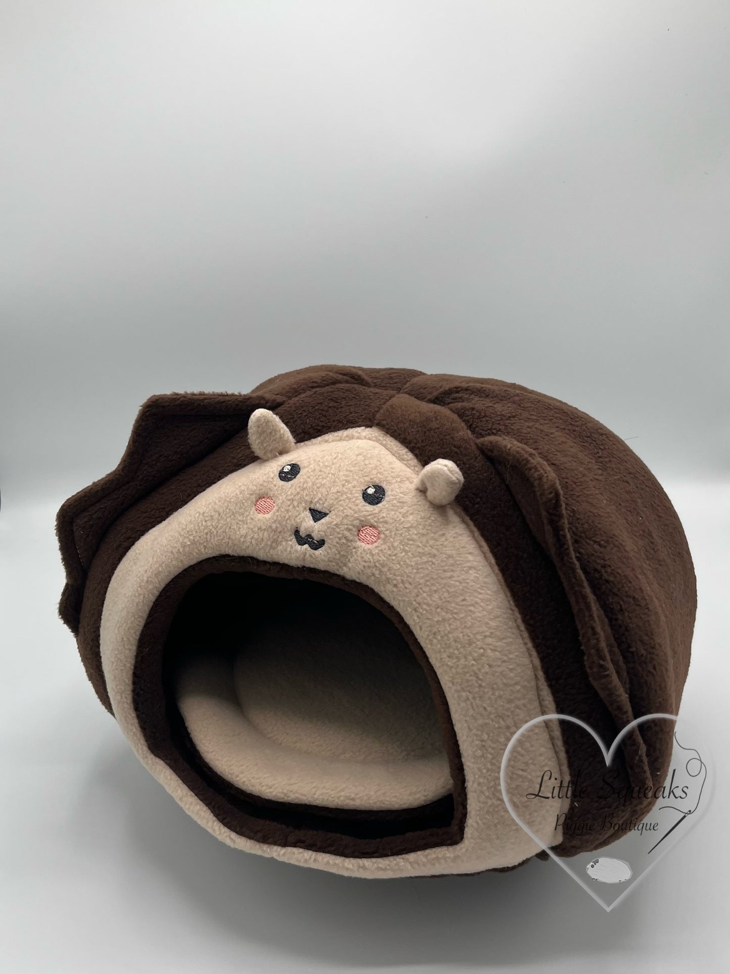 The Hedgehog Jumbo Cosy Pod - Guinea Pig Bed/Hide (Enchanted Hedgehog Collection)