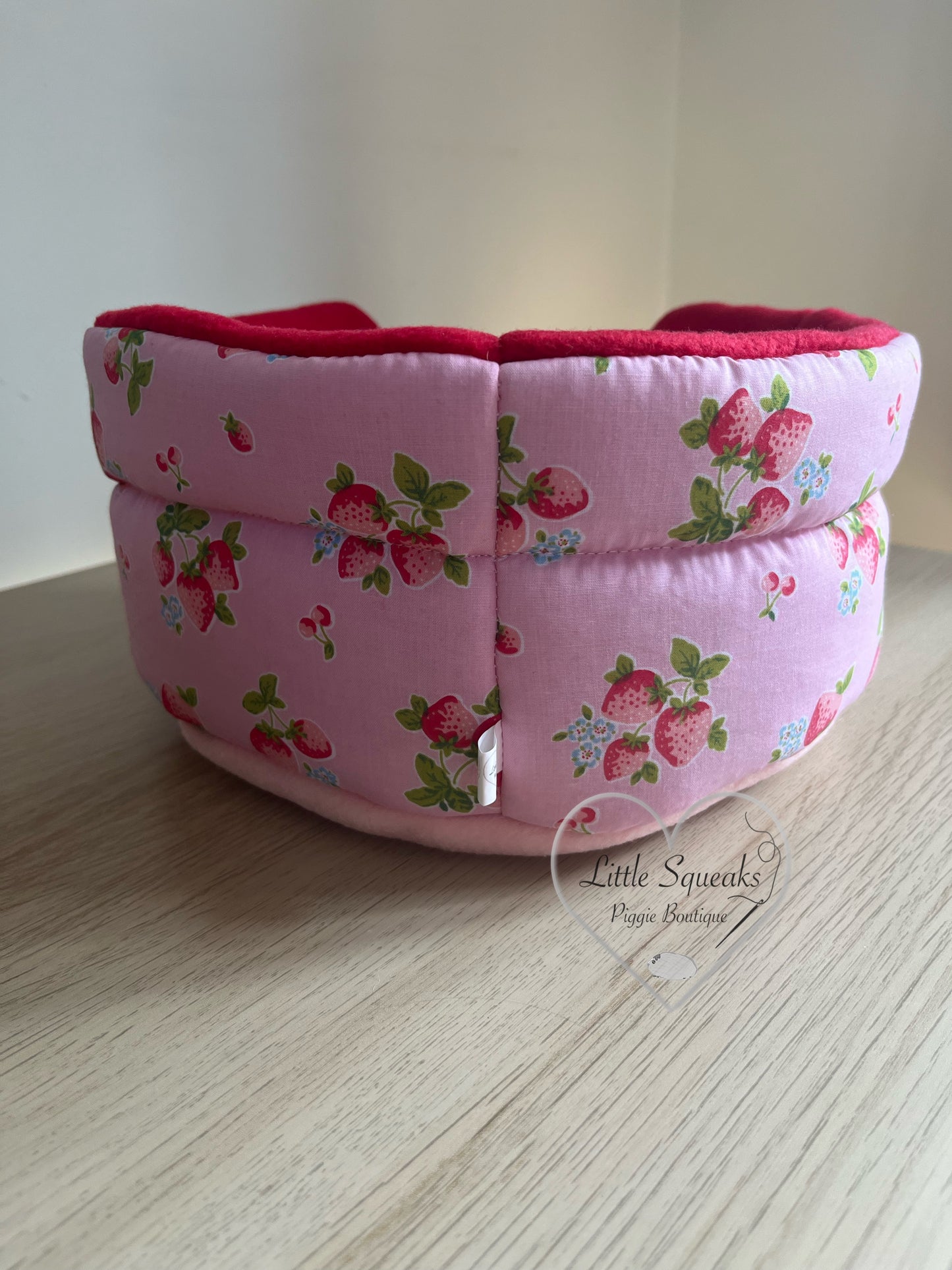 Cuddle Cup - Guinea Pig Bed/Hide (Strawberry Kisses Collection)