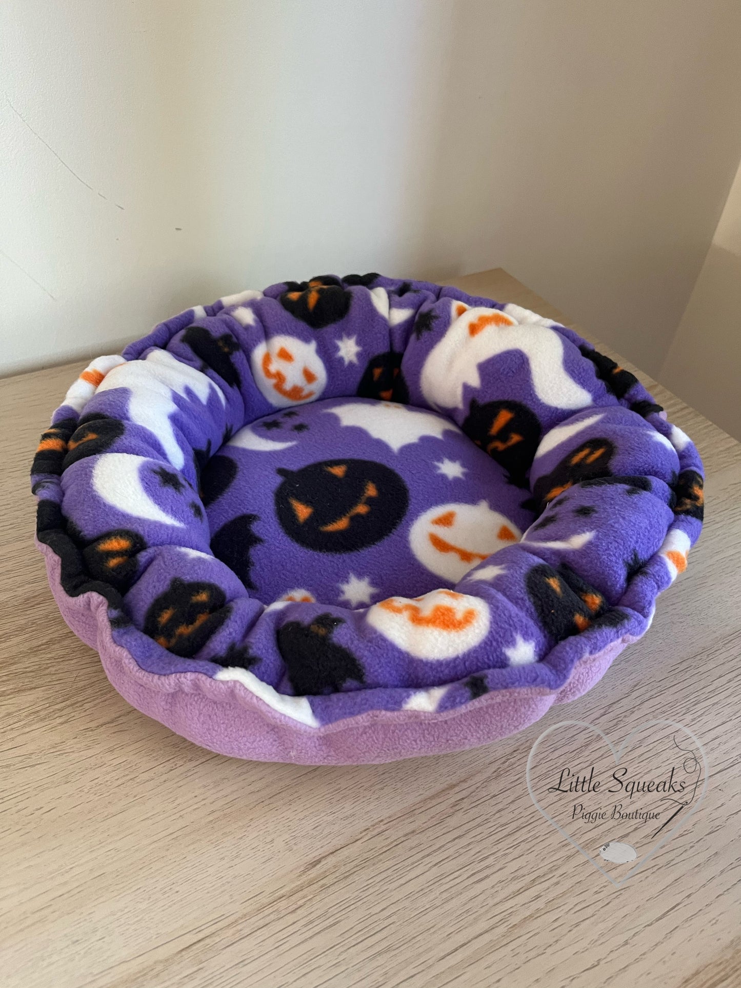 Squishy Donut Bed for Guinea Pigs - Happy Halloween